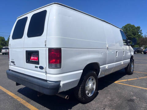 2013 Ford E-Series E-150