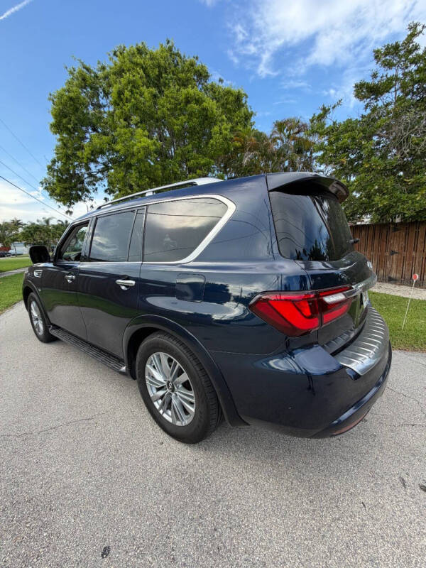 2019 Infiniti QX80 Luxe