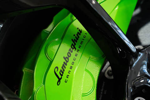 2024 Lamborghini Urus Performante