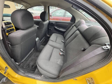 2004 Dodge Neon SXT