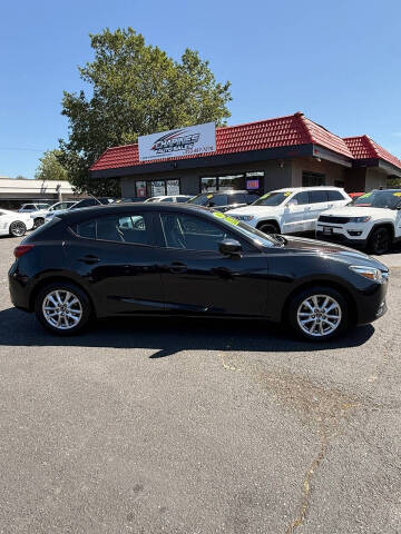 2017 Mazda MAZDA3 Sport