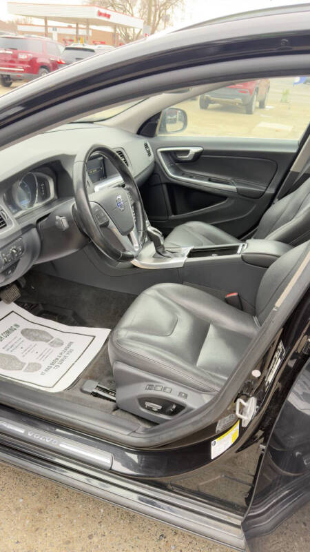 2016 Volvo V60 T5 Drive-E Premier