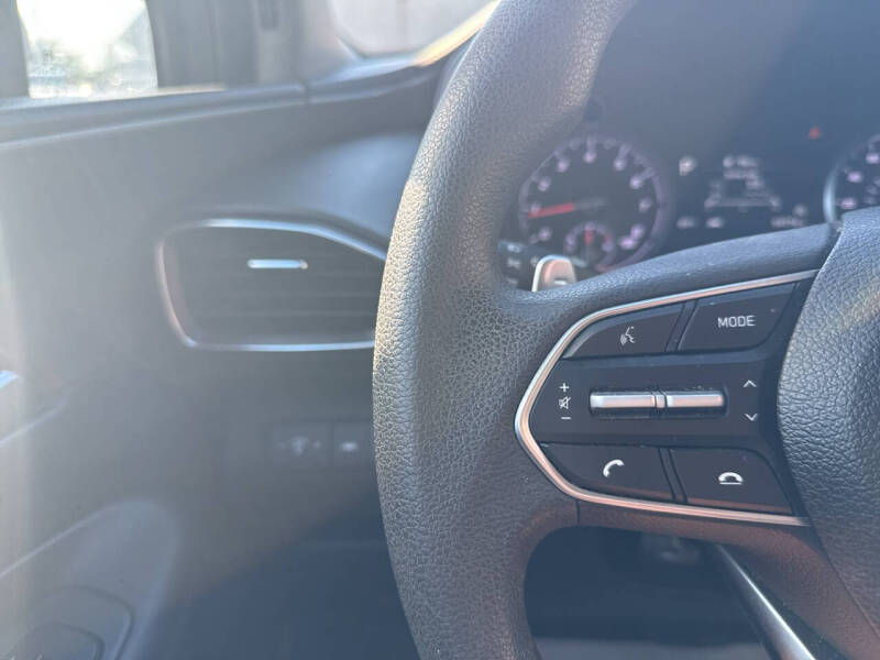 2023 Hyundai Santa Fe SE