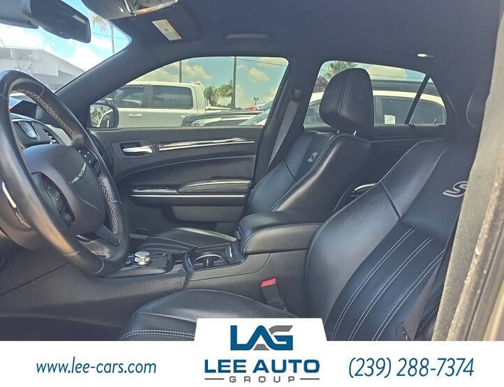 2017 Chrysler 300