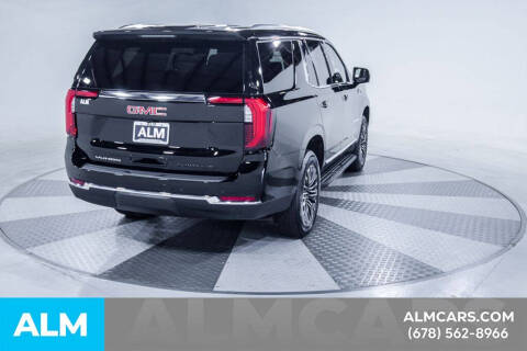 2025 GMC Yukon Elevation
