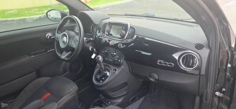 2016 FIAT 500 Abarth