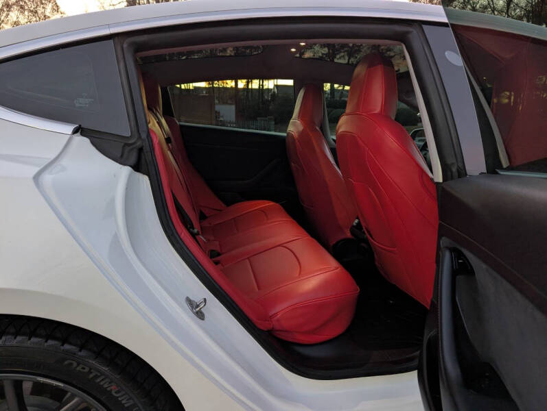 2020 Tesla Model 3 Standard Range Plus