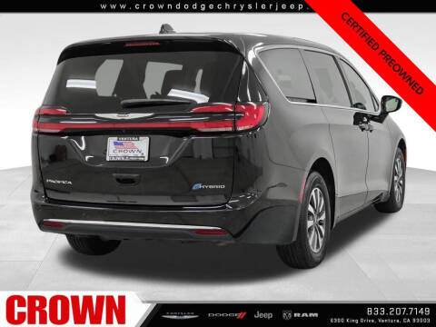 2024 Chrysler Pacifica Plug-In Hybrid Select