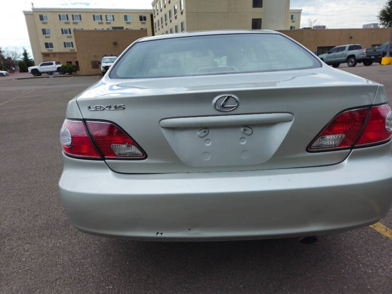 2004 Lexus ES 330