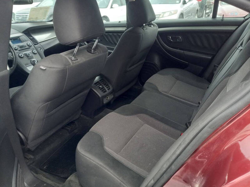 2014 Ford Taurus SEL