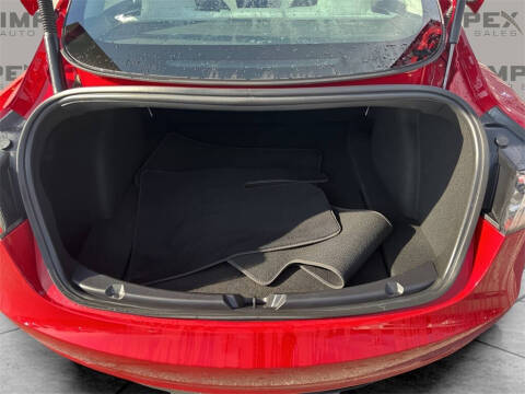 2023 Tesla Model 3 Performance