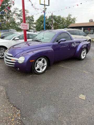 2004 Chevrolet SSR LS