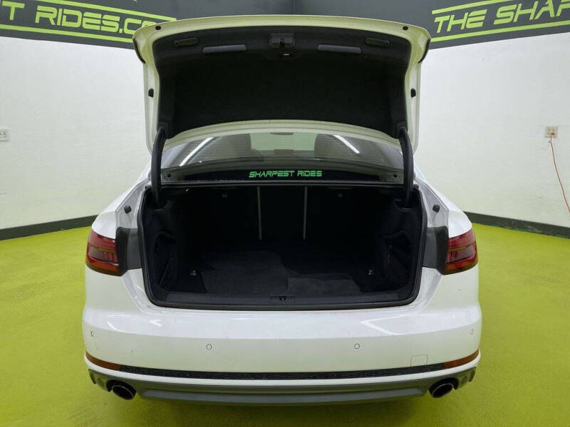 2017 Audi A4 2.0T quattro Premium Plus