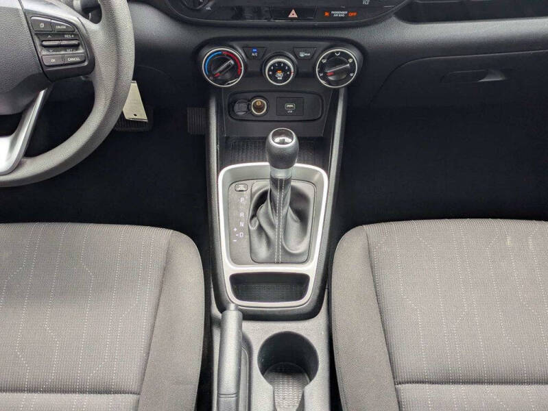 2021 Hyundai Venue SE