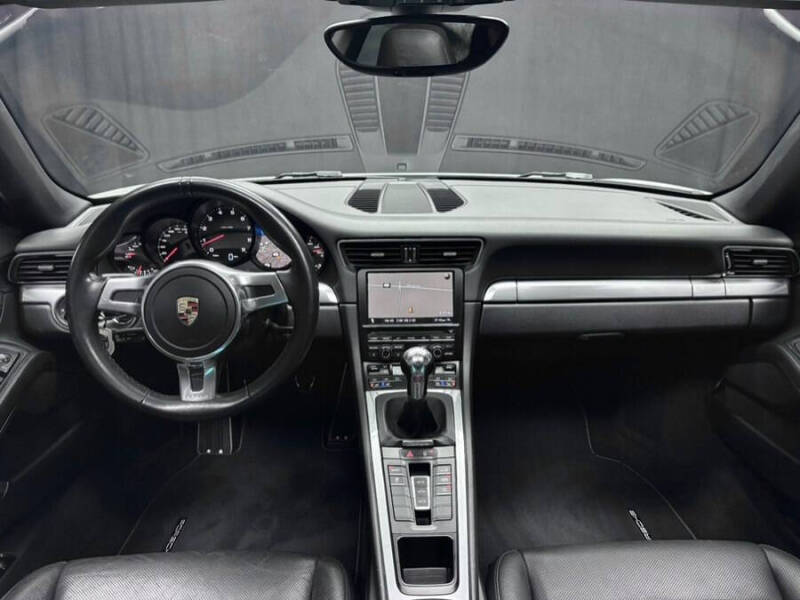 2012 Porsche 911 Carrera