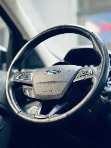2019 Ford Escape Titanium