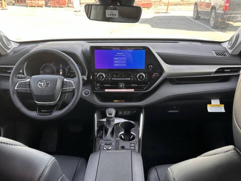 2026 Toyota Highlander Limited