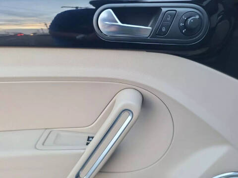 2013 Volkswagen Beetle