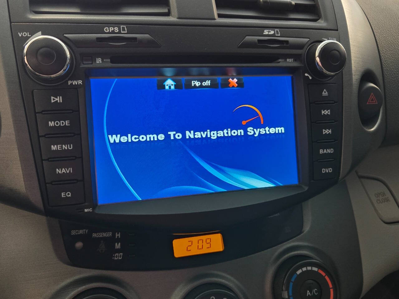 2011 Toyota RAV4 83