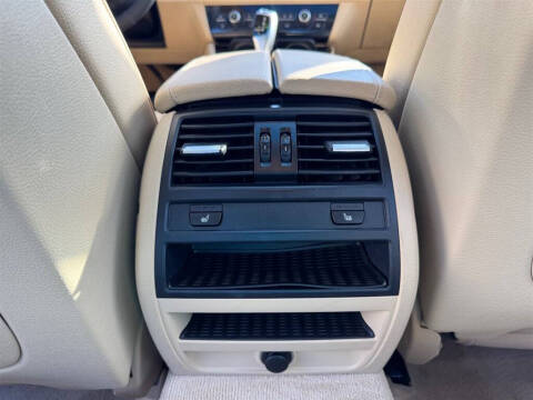2013 BMW 5 Series 528i
