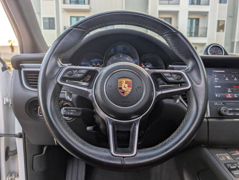 2018 Porsche Macan S