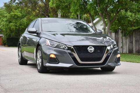 2019 Nissan Altima for sale at NOAH AUTO SALES in Hollywood FL