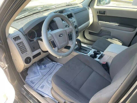 2009 Ford Escape XLT