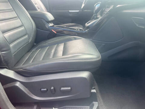 2017 Ford C-MAX Hybrid Titanium