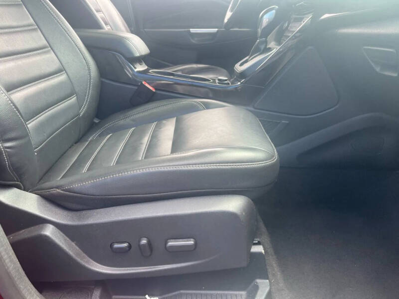 2017 Ford C-MAX Hybrid Titanium