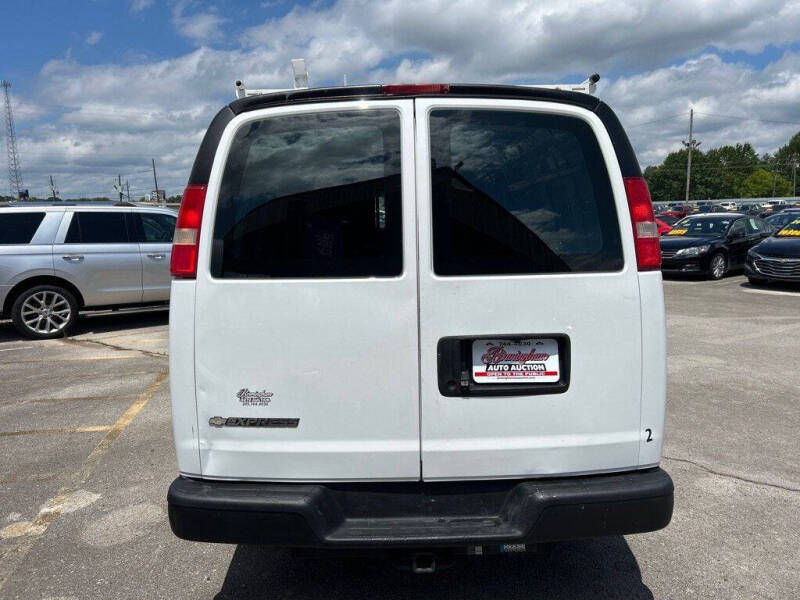 2019 Chevrolet Express 2500