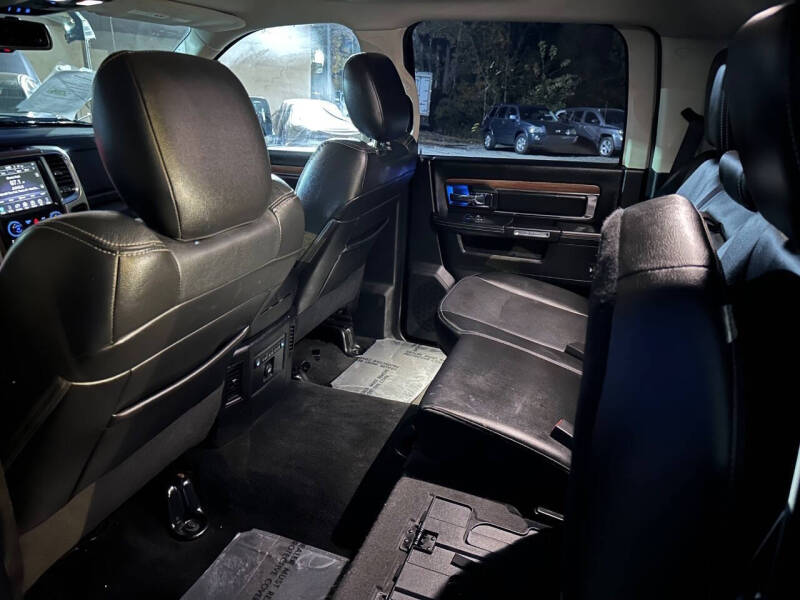 2015 RAM 1500 Laramie