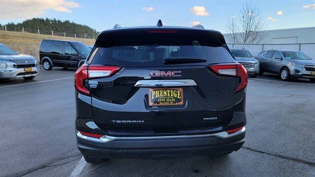 2024 GMC Terrain SLT