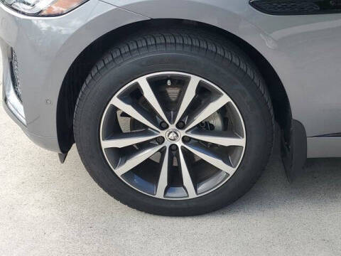 2024 Jaguar F-PACE P250 R-Dynamic S