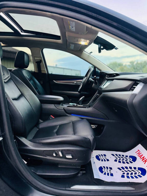 2017 Cadillac XT5 Premium Luxury