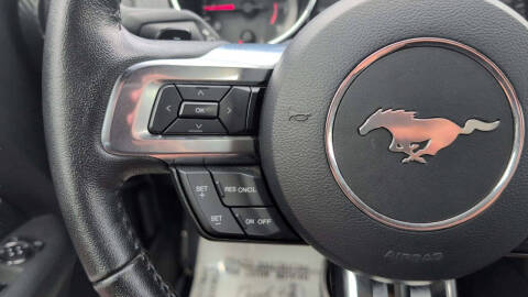 2017 Ford Mustang V6