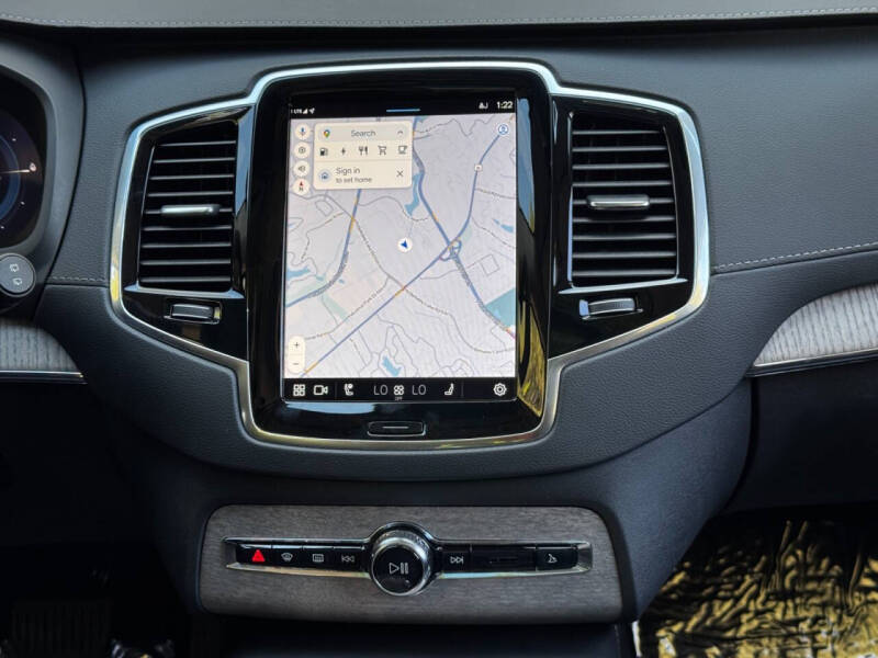 2023 Volvo XC90 Recharge T8 Ultimate Bright Theme 6P