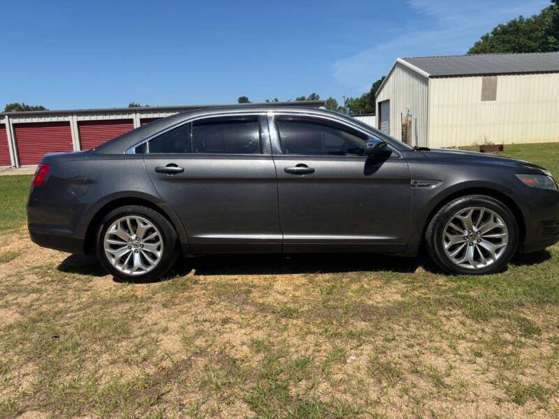 2018 Ford Taurus Limited