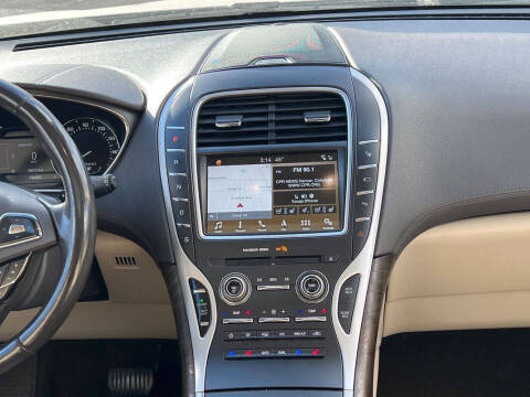 2017 Lincoln MKX Reserve