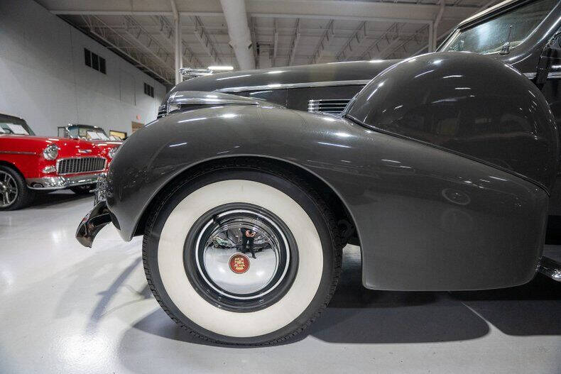 1940 Cadillac Series 75
