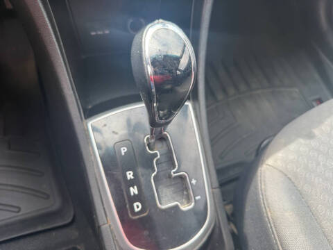 2013 Hyundai Accent SE