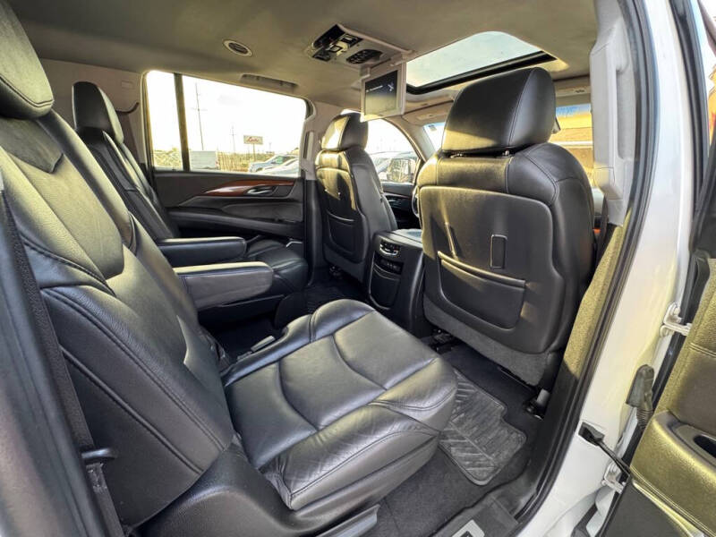 2017 Cadillac Escalade ESV Premium Luxury