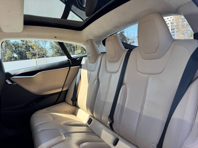 2016 Tesla Model S