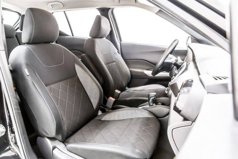 2019 Nissan Kicks SV