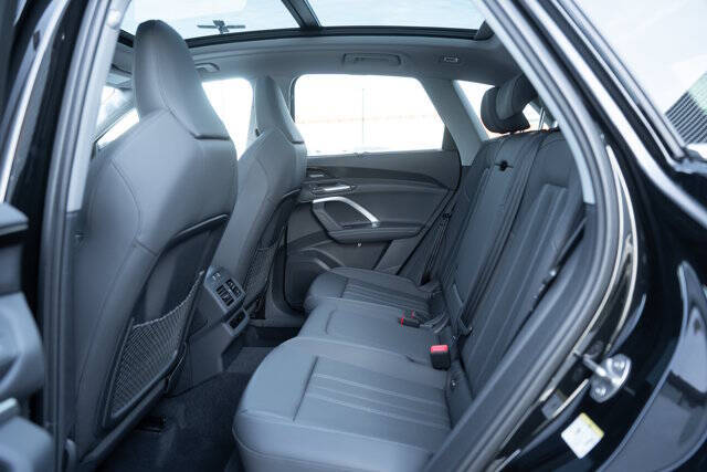 2025 Audi Q5 quattro Premium Plus TFSI