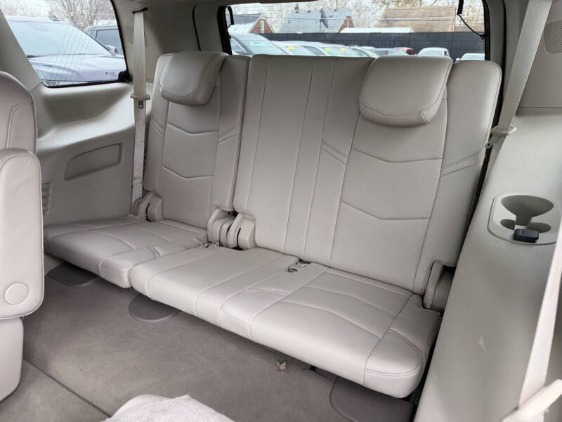 2020 Cadillac Escalade Premium Luxury