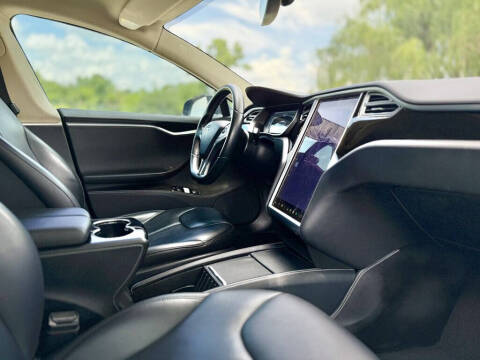 2014 Tesla Model S