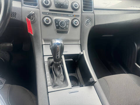 2013 Ford Taurus SEL