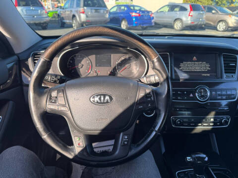 2015 Kia Cadenza Premium