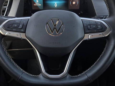 2025 Volkswagen Atlas Cross Sport SE 4Motion