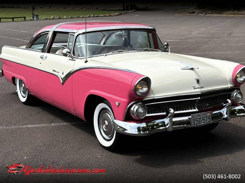1955 Ford Crown Victoria
